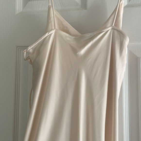 Zara cream satin dress XS - Picture 7 of 11